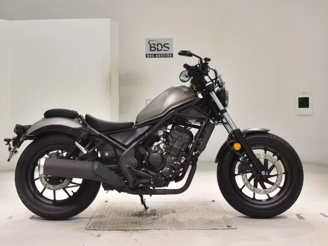 Honda REBEL лот № 2775 оценка 5  с аукциона в Японии