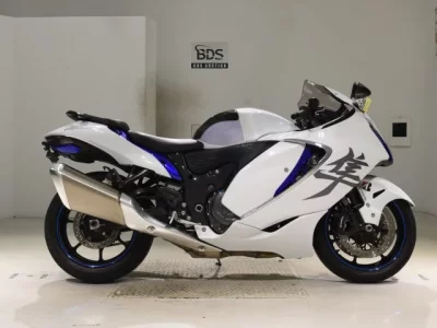 Suzuki HAYABUSA -3  с аукциона в Японии