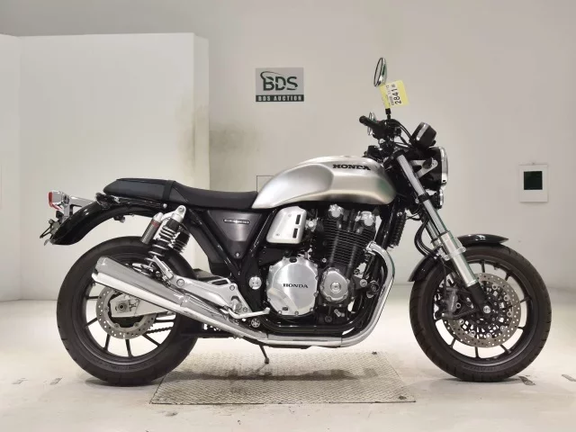 Honda CB1100RS лот № 2841 оценка 6  с аукциона в Японии