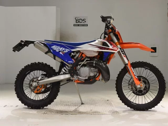 Other KTM250EXC TPISIXDAYS лот № 2978 оценка 5  с аукциона в Японии