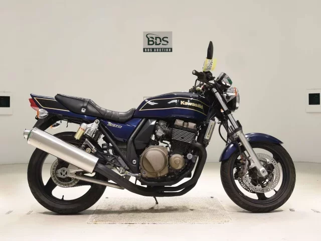 Kawasaki ZRX-2 лот № 8030 оценка 4  с аукциона в Японии