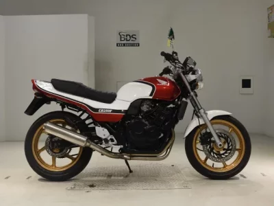 Honda JADE  с аукциона в Японии