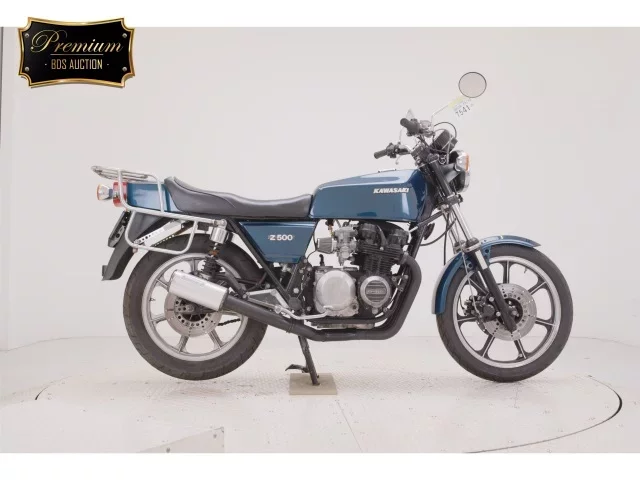 Kawasaki Z500 лот № 7541 оценка 4  с аукциона в Японии