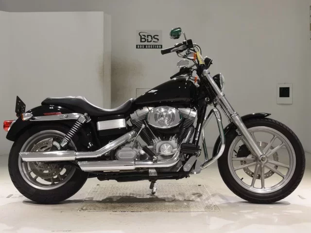 Harley-Davidson HARLEY FXDI1450 лот № 2928 оценка 4  с аукциона в Японии