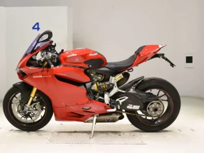 Ducati DUCATI 1199 PANIGALE S  с аукциона в Японии