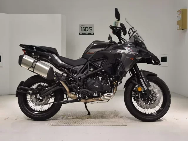 Other BENELLI TRK502X лот № 7789 оценка 8  с аукциона в Японии