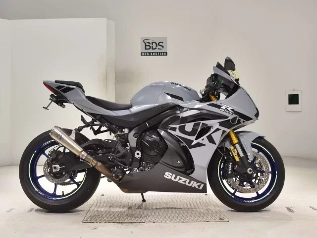 Suzuki GSX-R1000RA лот № 2849 оценка 5  с аукциона в Японии