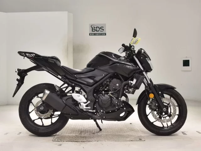 Yamaha MT-03 лот № 2922 оценка 5  с аукциона в Японии