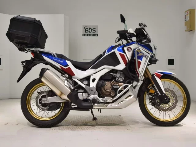 Honda CRF1100L AFRICA TWIN D лот № 7770 оценка 6  с аукциона в Японии