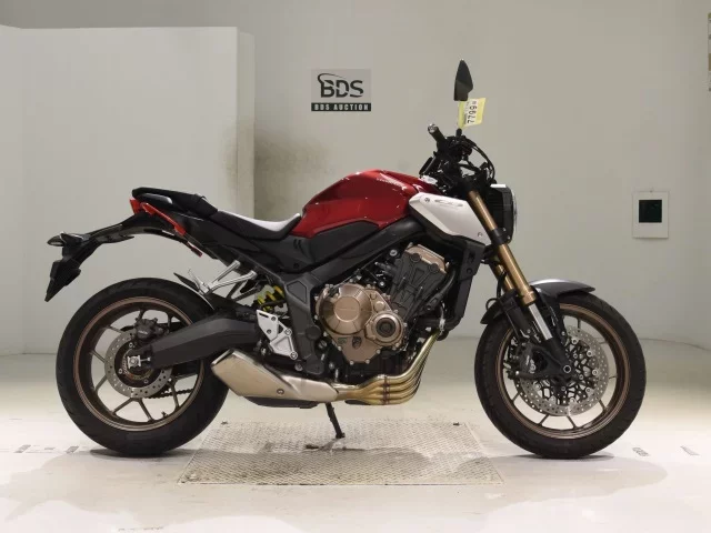 Honda CB650R лот № 7799 оценка 5  с аукциона в Японии
