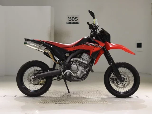 Honda CRF250M лот № 5274 оценка 4  с аукциона в Японии