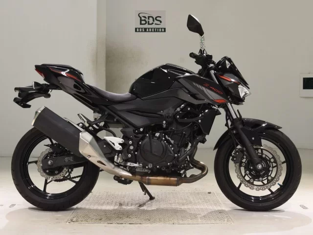 Kawasaki Z400-2 лот № 5140 оценка 5  с аукциона в Японии
