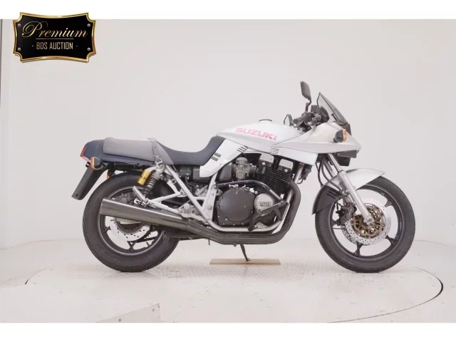 Suzuki GSX1100S KATANA лот № 2535 оценка 4  с аукциона в Японии