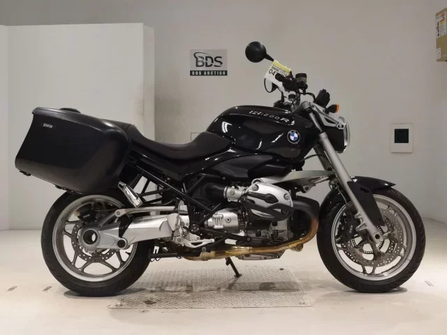 BMW  R1200R лот № 0472 оценка 5  с аукциона в Японии