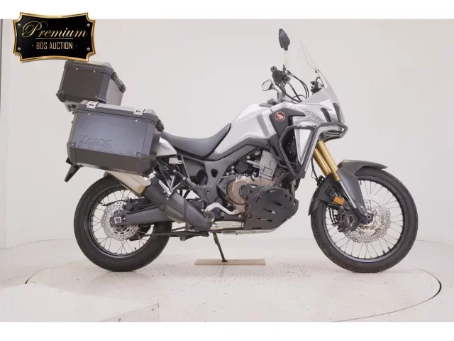 Honda CFR1000 AfricaTwin лот № 7581 оценка 4  с аукциона в Японии