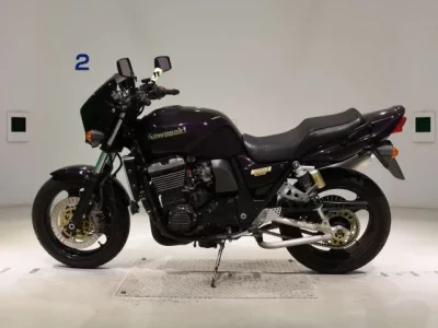 Kawasaki ZRX1100  с аукциона в Японии