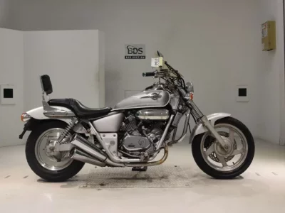 Honda MAGNA 250  с аукциона в Японии