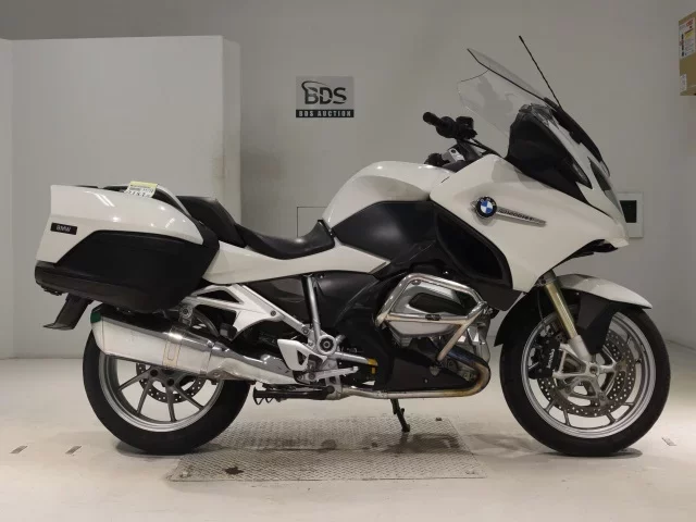 BMW  R1200RT лот № 0153 оценка 5  с аукциона в Японии