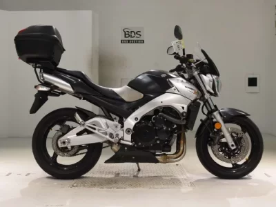 Suzuki GSR400  с аукциона в Японии