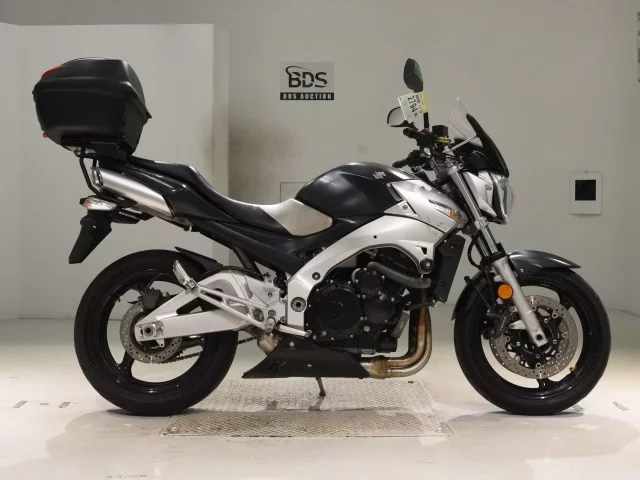 Suzuki GSR400 лот № 2794 оценка 4  с аукциона в Японии