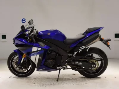 Yamaha YZF-R1  с аукциона в Японии