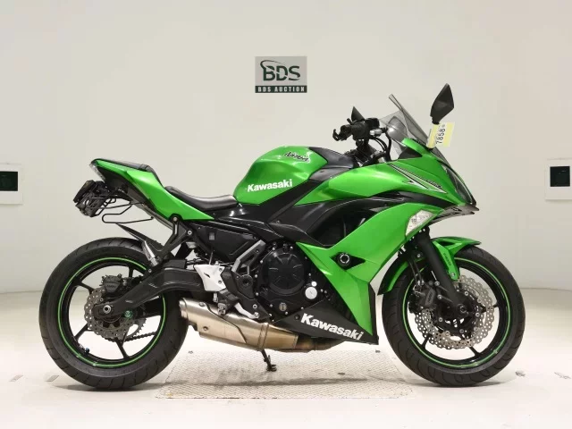 Kawasaki NINJA650A лот № 7858 оценка 5  с аукциона в Японии