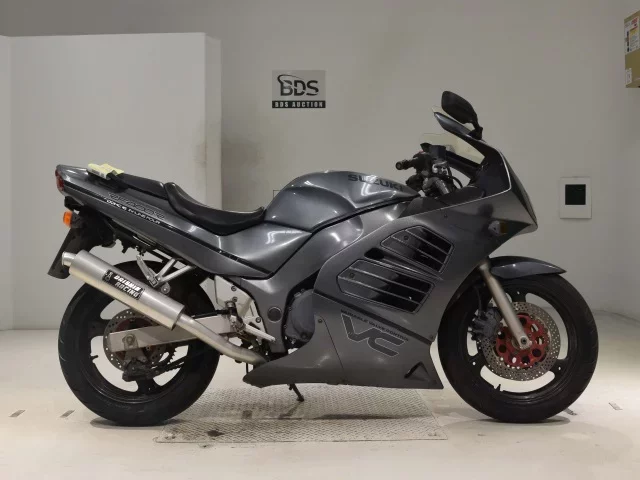 Suzuki RF400R лот № 2634 оценка 4  с аукциона в Японии