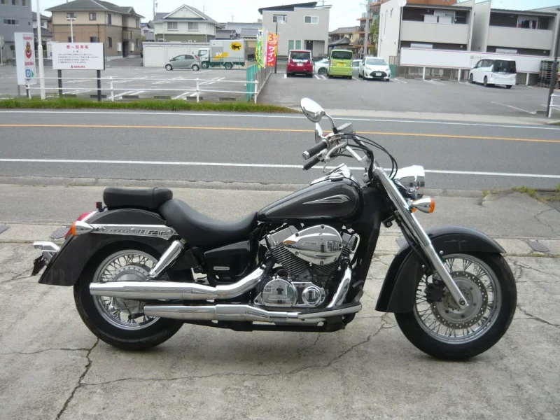 Honda SHADOW CLASSIC 400 лот № 02073 оценка 4  с аукциона в Японии