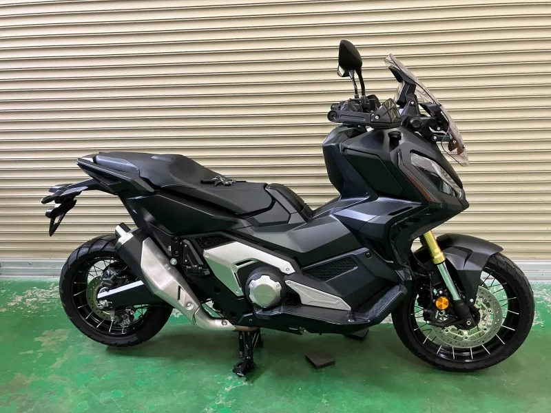 Honda X-ADV лот № 02104 оценка 5  с аукциона в Японии