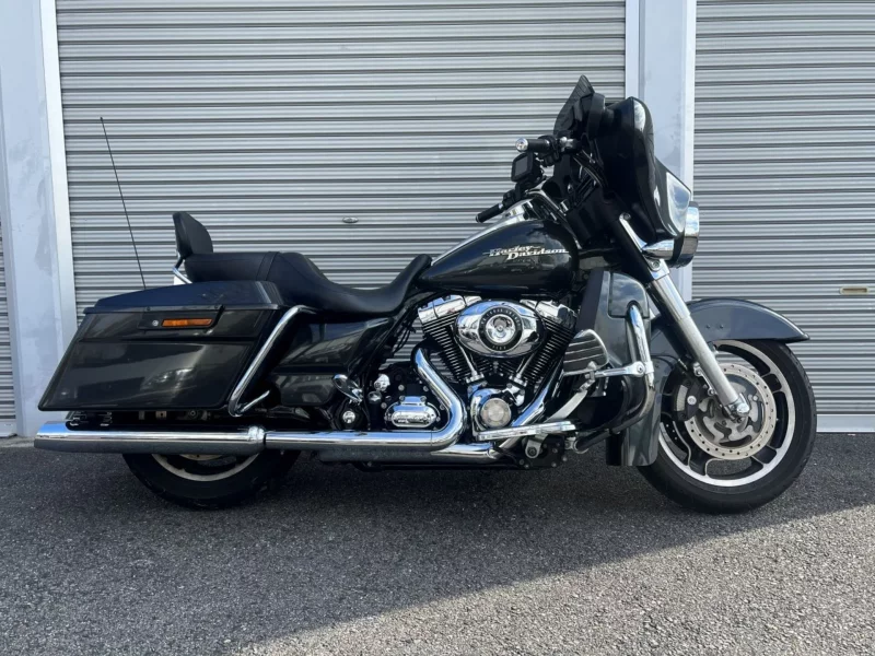 Harley-Davidson HARLEY FLHX1580 лот № 00199 оценка 4  с аукциона в Японии