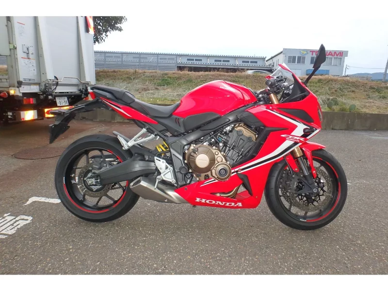 Honda CBR650R лот № 02178 оценка 4  с аукциона в Японии
