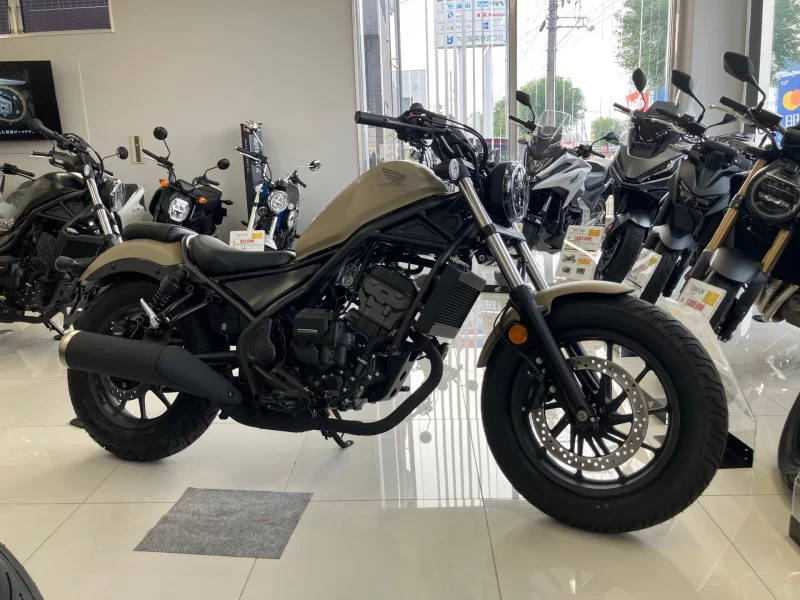 Honda REBEL лот № 02209 оценка 8  с аукциона в Японии