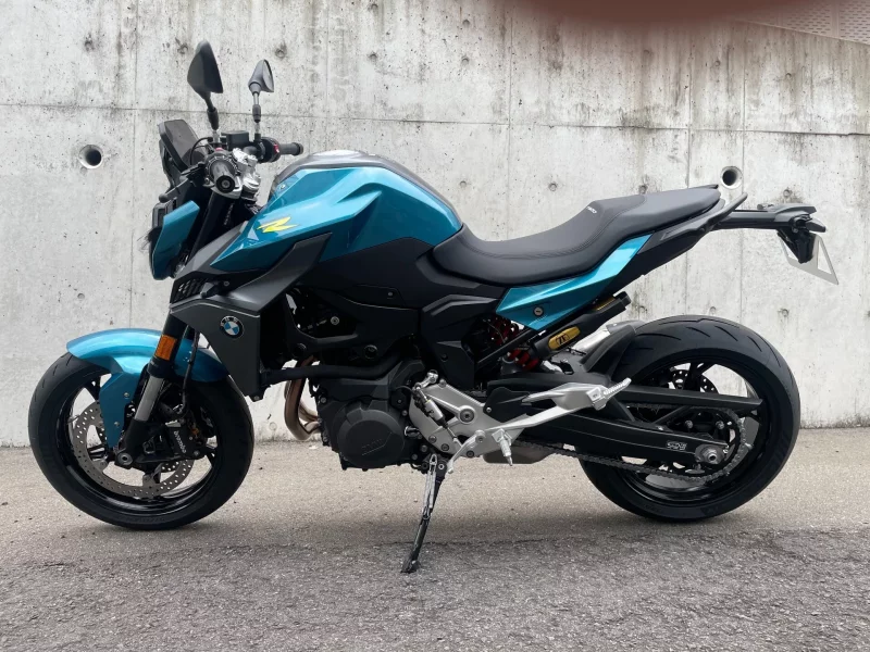 BMW  F900R TOURING лот № 04319 оценка 8  с аукциона в Японии