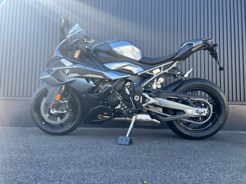 BMW  S1000RR лот № 04396 оценка 8  с аукциона в Японии