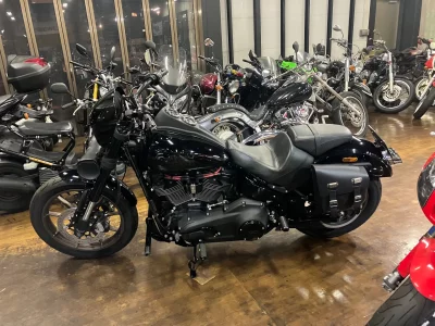Harley-Davidson HARLEY FXLRS лот № 04399 оценка 4  с аукциона в Японии 2