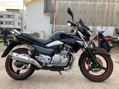 Suzuki GSR250  с аукциона в Японии