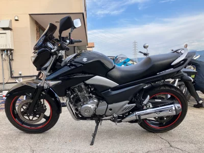 Suzuki GSR250  с аукциона в Японии
