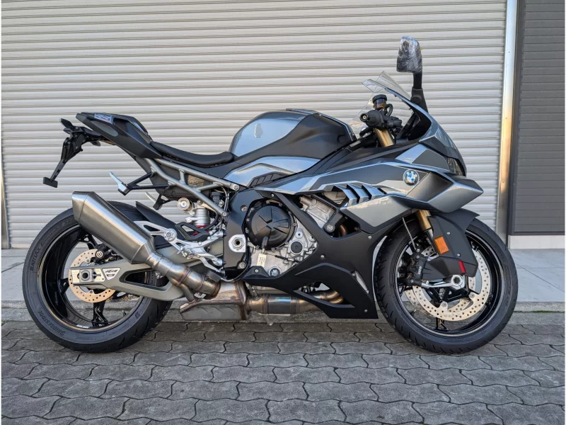 BMW  S1000RR лот № 04403 оценка 8  с аукциона в Японии