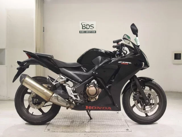 Honda CBR250R лот № 5272 оценка 4  с аукциона в Японии