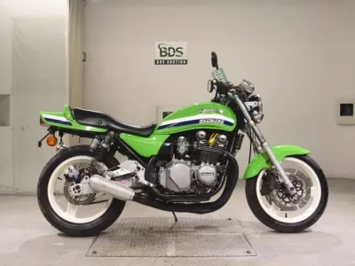 Kawasaki ZEPHYR750  с аукциона в Японии