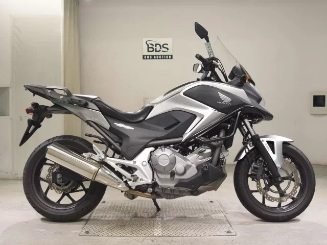 Honda NC700X ABS лот № 7513 оценка 4  с аукциона в Японии
