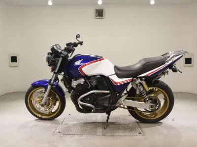 Honda CB400SFV-3  с аукциона в Японии