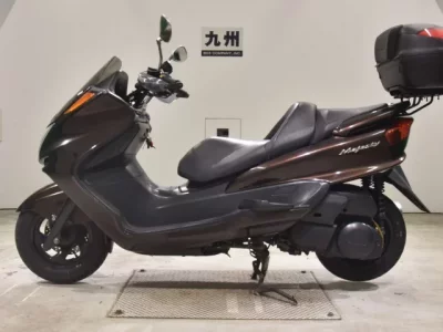 Yamaha MAJESTY 250C  с аукциона в Японии