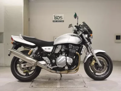 Suzuki INAZUMA 1200  с аукциона в Японии