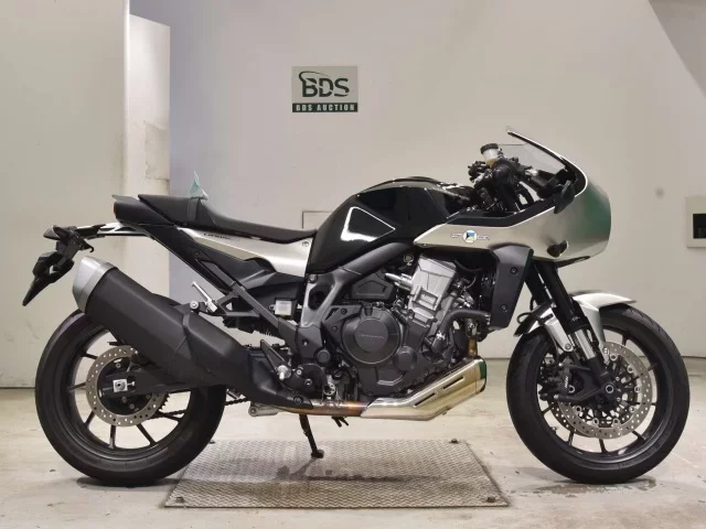 Honda HAWK11 лот № 2719 оценка 7  с аукциона в Японии