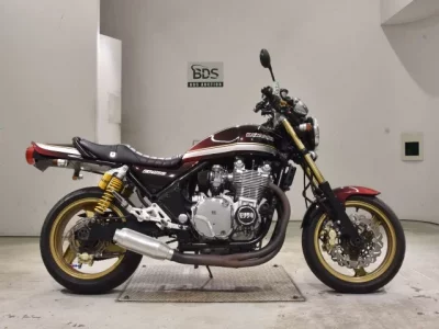 Kawasaki ZEPHYR1100  с аукциона в Японии