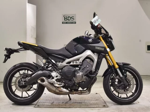 Yamaha MT-09A лот № 2612 оценка 5  с аукциона в Японии