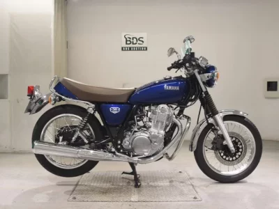 Yamaha SR400-5  с аукциона в Японии