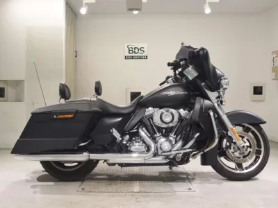 Harley-Davidson HARLEY FLHX1580  с аукциона в Японии