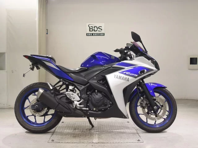 Yamaha YZF-R25 лот № 7565 оценка 4  с аукциона в Японии